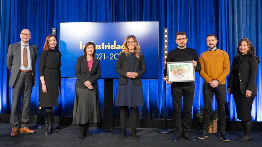 Prisutdelningen när ABB Smart Power i Västerås vann Industrins jämställdhetspris 2021.
