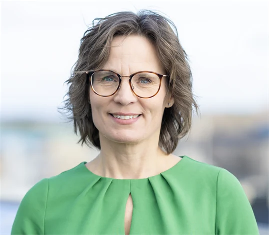 Jessika Roswall, EU-minister.