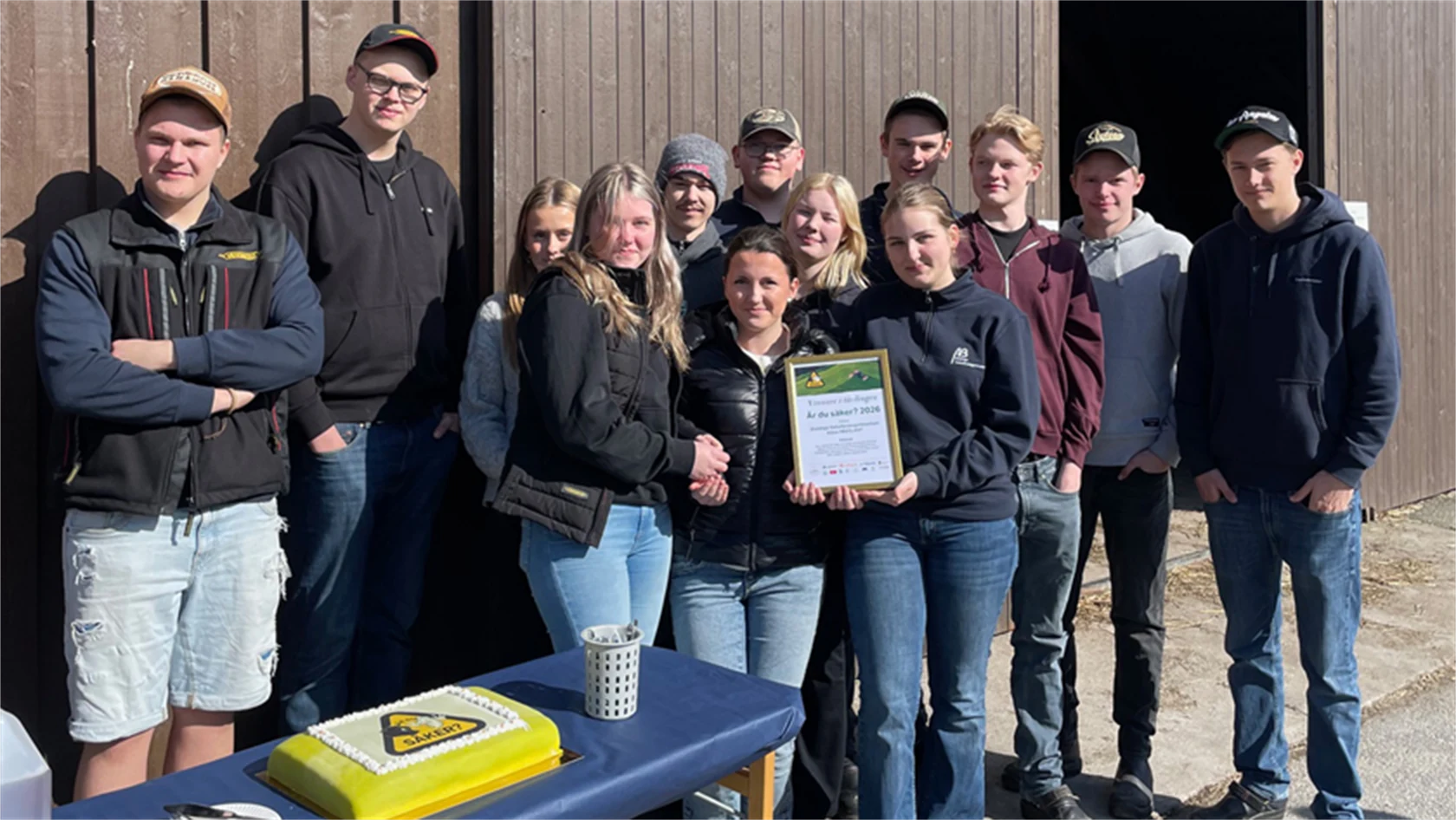 Bild på Klass NB25LANT på Blekinge Naturbruksgymnasium. Prisutdelningen.